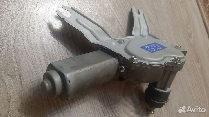 Мотор заднего стеклоочистителя (дворника) Getz