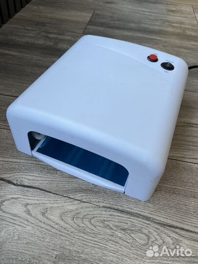 Уф лампа для ногтей