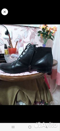 Ботинки женские,38.5-39