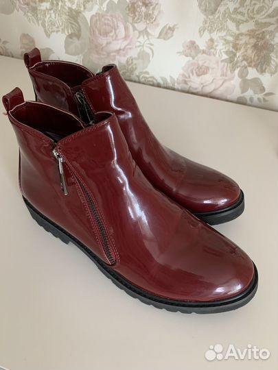 Ботинки женские