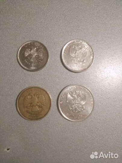 Продаю монеты