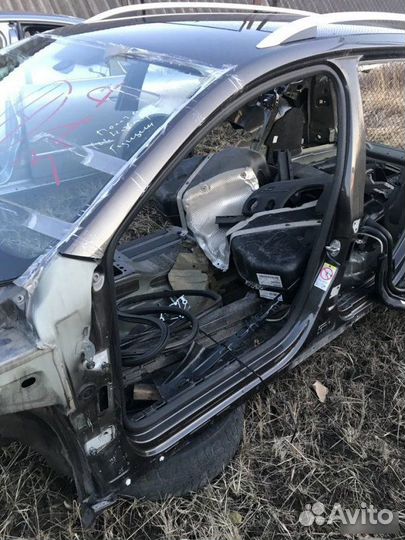 Порог с центральной стойкой левый Volkswagen