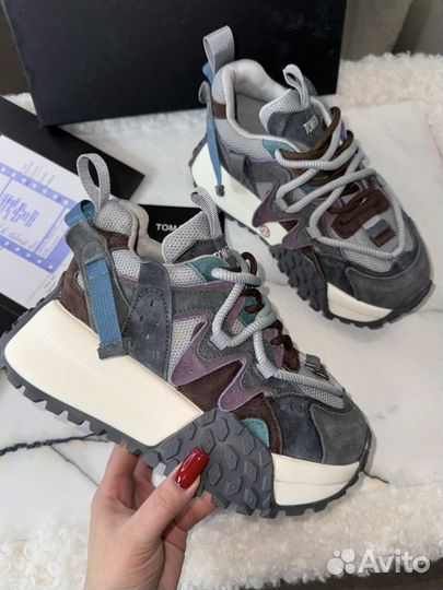 Кроссовки Tom ford