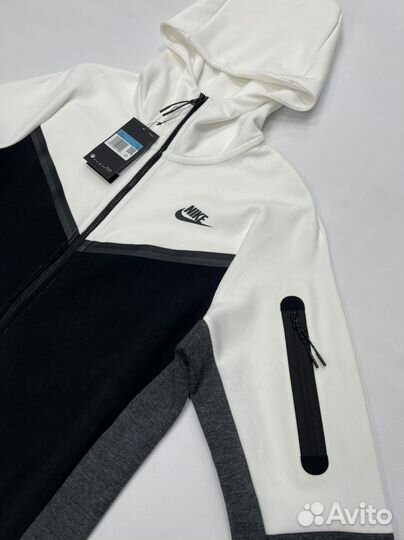 Зипка Nike tech fleece