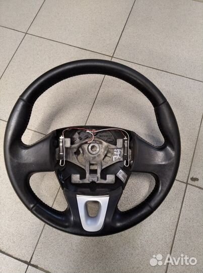 Руль Рено Флюенс