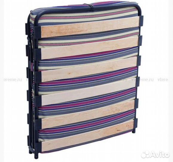 Раскладушка с матрасом на ламелях новая