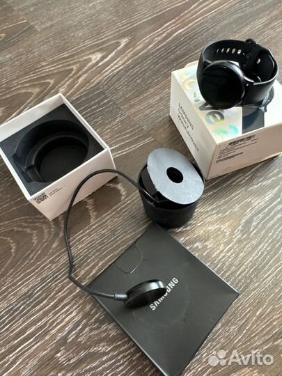 Смартчасы Samsung galaxy watch active2