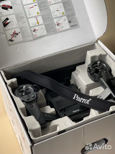 Квадрокоптер Parrot Bebop Drone 2 RTF 2.4G FPV