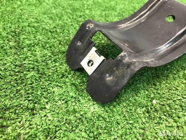 Кронштейн бампера задний Audi Tt 8J BUB 2007