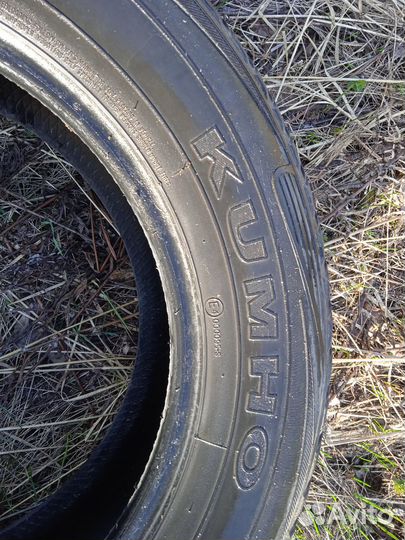 Kumho Road Venture APT KL51 225/65 R17