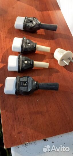 3 Штекера к э\чайникам, э\самоварам, утюгам