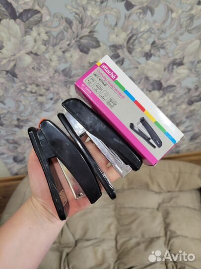 Степлер канцелярский