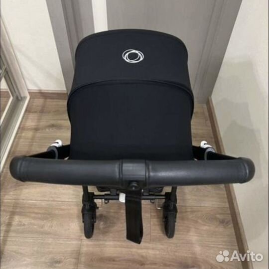 Bugaboo Bee6 коляска прогулочная Black/Black