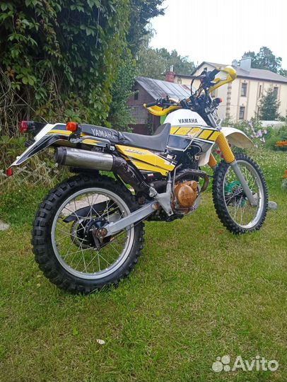 Yamaha Serow xt225