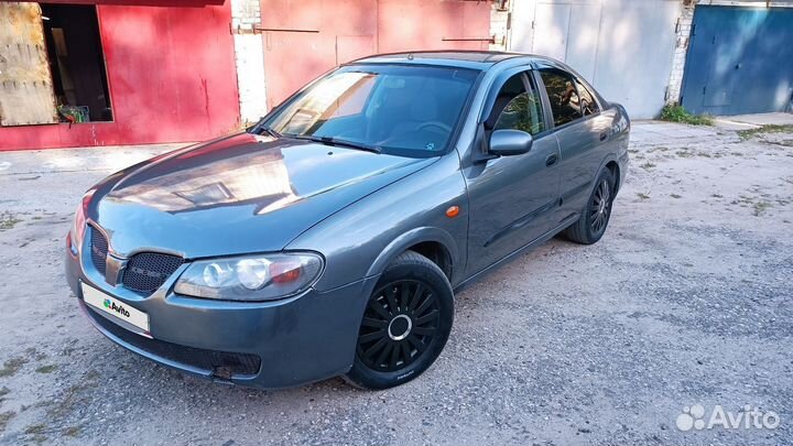 Nissan Almera, 2004