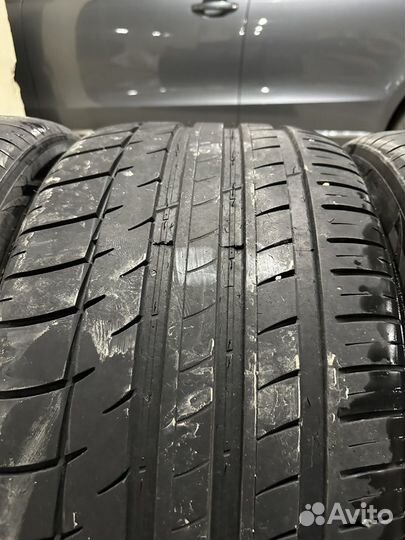 Triangle Sports TH201 275/40 R20 и 315/35 R20