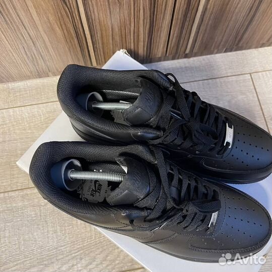 Nike Air Force 1 Low Triple Black