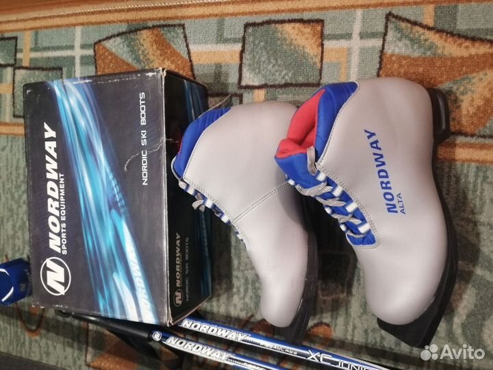 Беговые лыжи