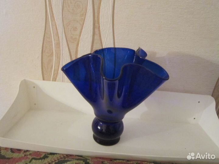 Ваза производства Гусь Хрустальный