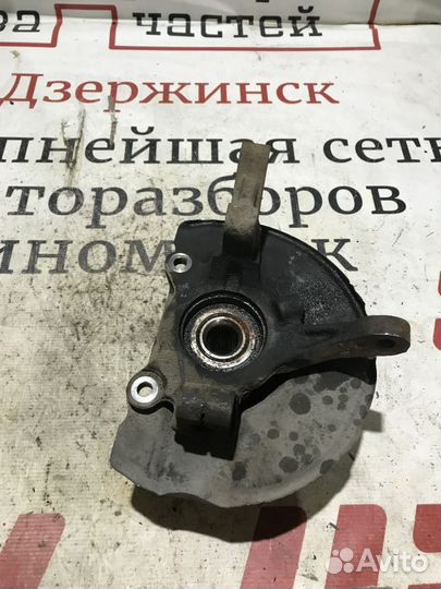 Кулак поворотный передний правый Citroen C-Crosser