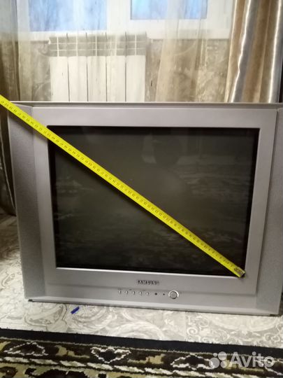 Телевизор samsung