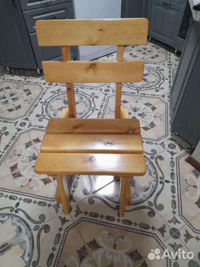 Стол и 4-е Лавочки