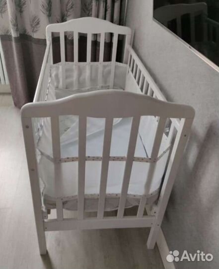 Кроватка-маятник+матрас+бортики