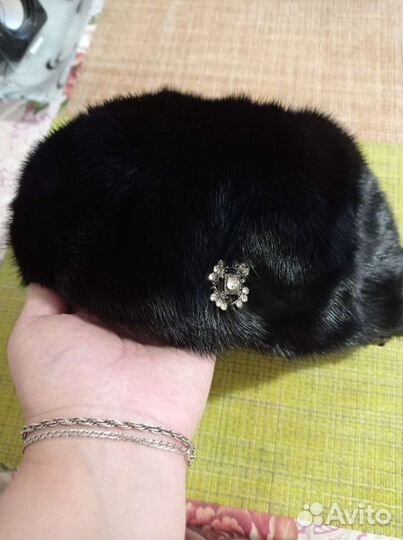 Берет, шляпа жен