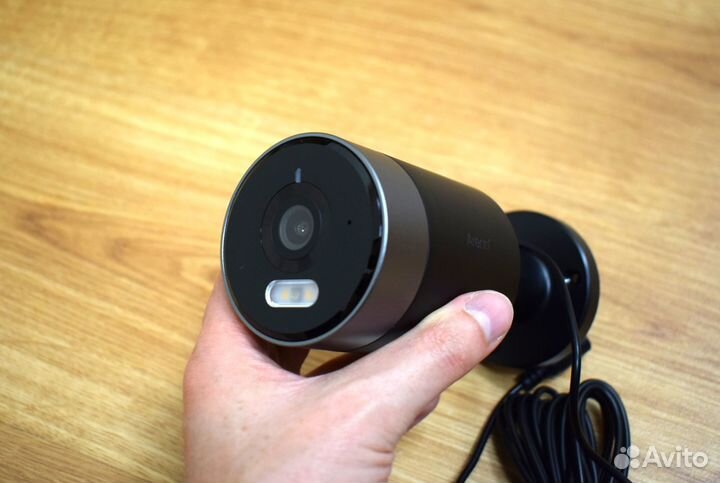 Уличная беспроводная камера видеонаблюдения