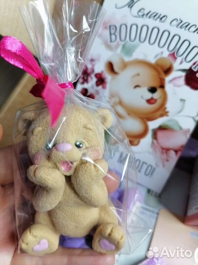 Подарок на день святого Валентина, 8 марта