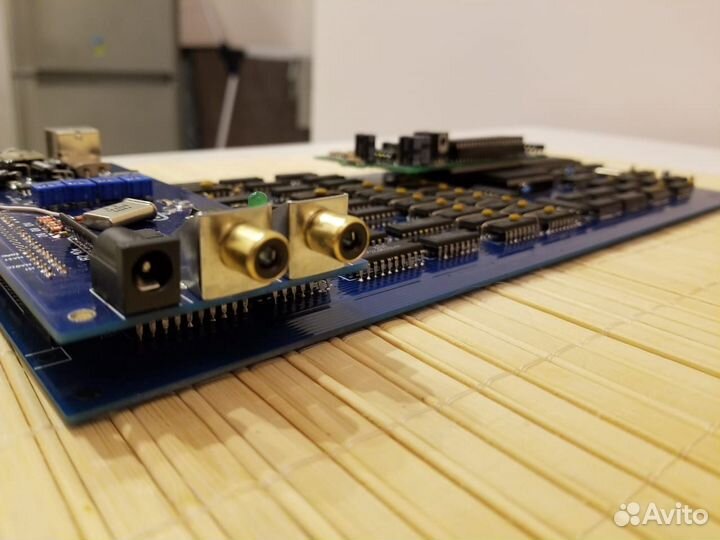 Кодер RGB + контроллер клавиатуры для ZX Spectrum