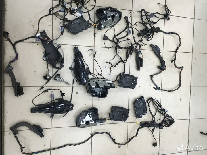 Доводчики дверей BMW X5 E70 X6 E71