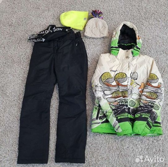 Горнолыжный костюм женский 44