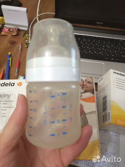 Молокоотсос ручной Medela