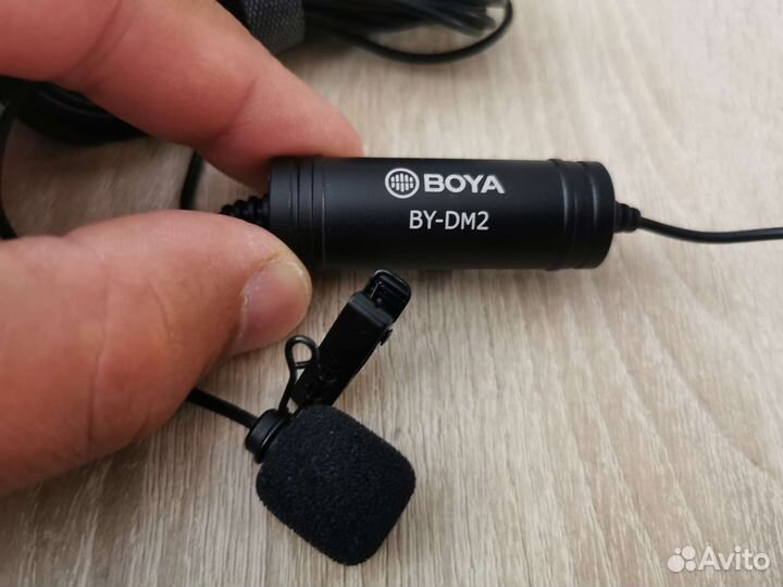 Петличный микрофон для телефона boya by-dm2