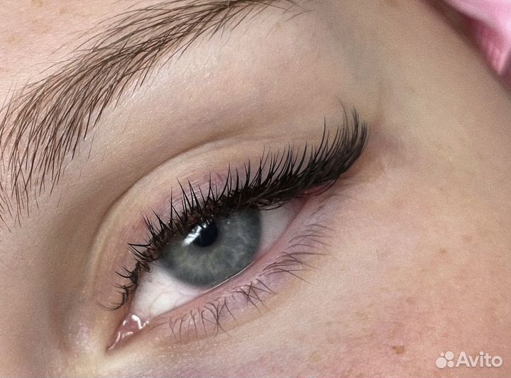 Наращивание ресниц
