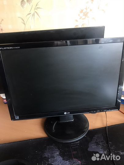 Монитор LG w1942se (на запчасти)