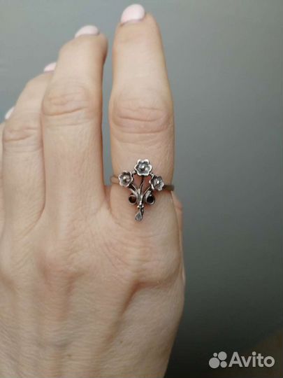 Серебряное кольцо, 18 размер