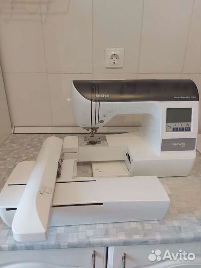 Швейная машина Brother