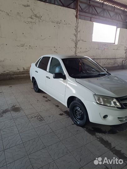 LADA Granta 1.6 МТ, 2014, 277 000 км