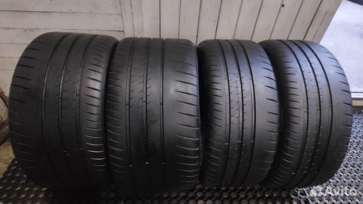 Michelin Pilot Sport Cup 2 245/35 R20 и 305/30 R20