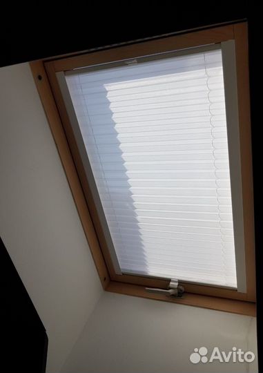 Шторы на мансардные окна