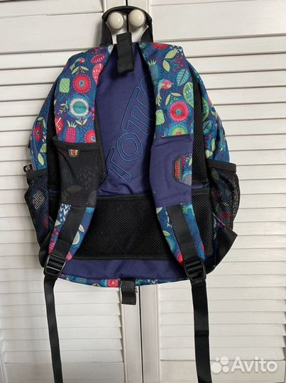 Рюкзак школьный