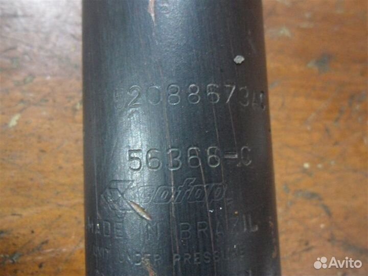 Амортизатор 52088673AC задний Jeep Cherokee KJ