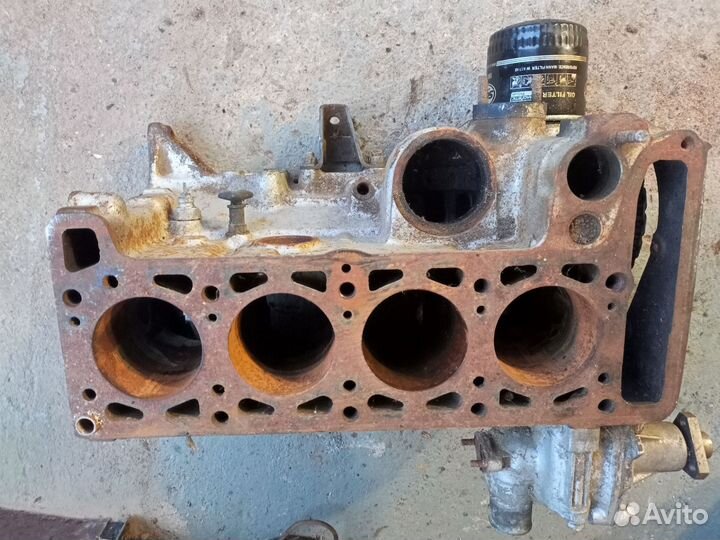 Коленчатый вал и блок двигателя, на Ваз2101-2107