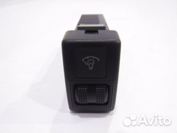 Кнопка Мазда 323 6 BJ