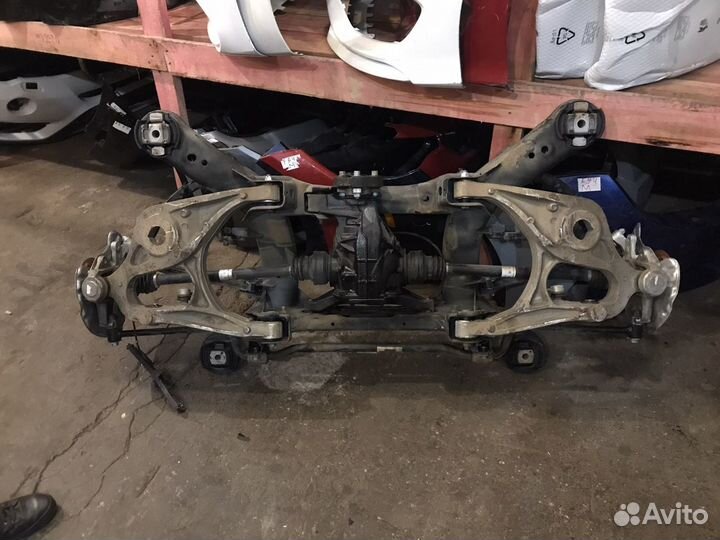 Задний подрамник Mercedes X166 GL 166 ML 166 GLS