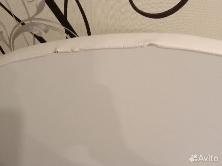 Детская кроватка с маятником и ящиком