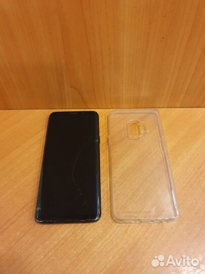 Samsung Galaxy S9, 4/64 ГБ