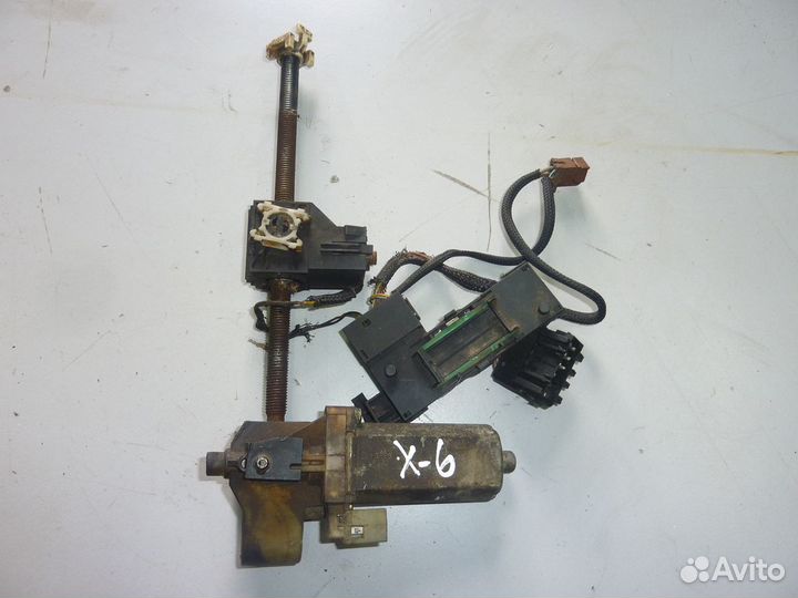 BMW X6 E71 Двигатель рулевой колонки